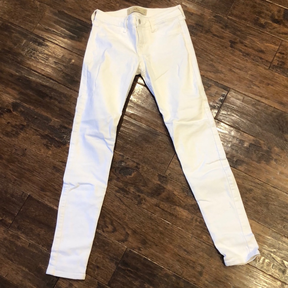 Hollister Super Skinny White Jeans Sz 1R (W25 L31)